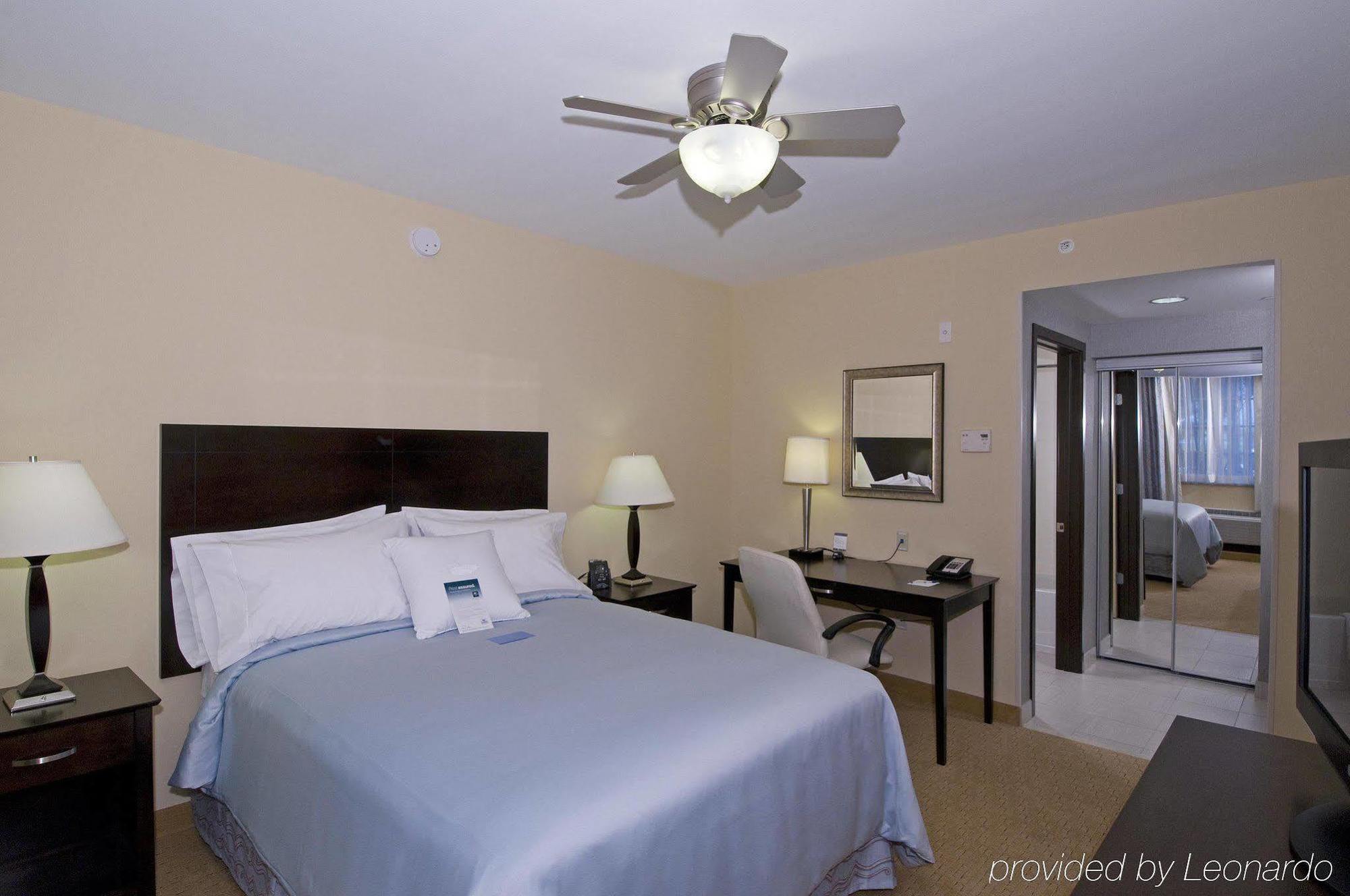 Homewood Suites Port Saint Lucie-Tradition Port St. Lucie Стая снимка